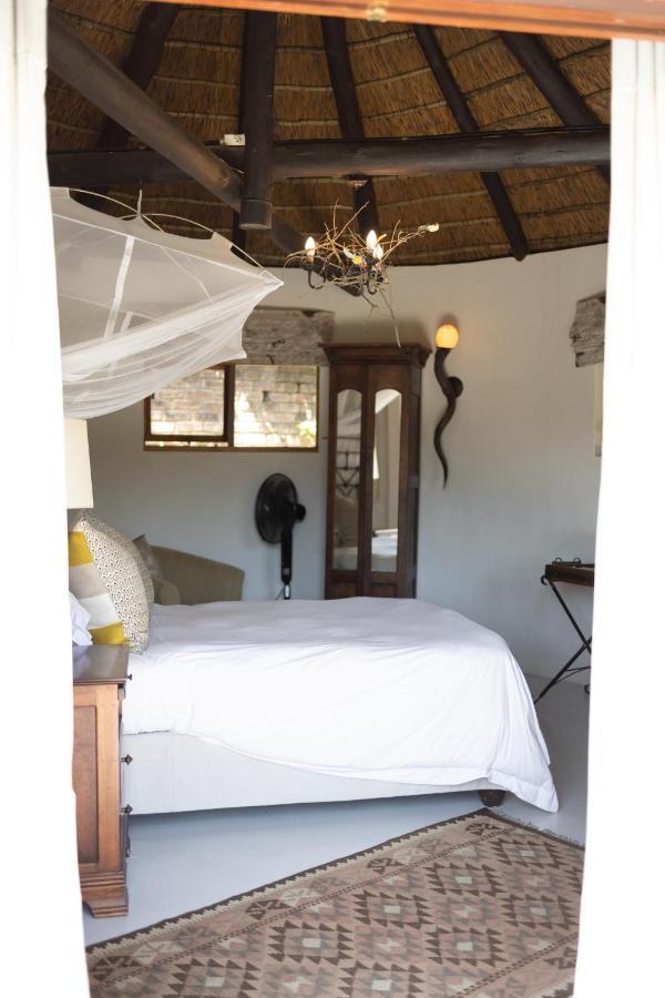 イースト・ロンドン Loerie Hide Bed & Breakfast エクステリア 写真