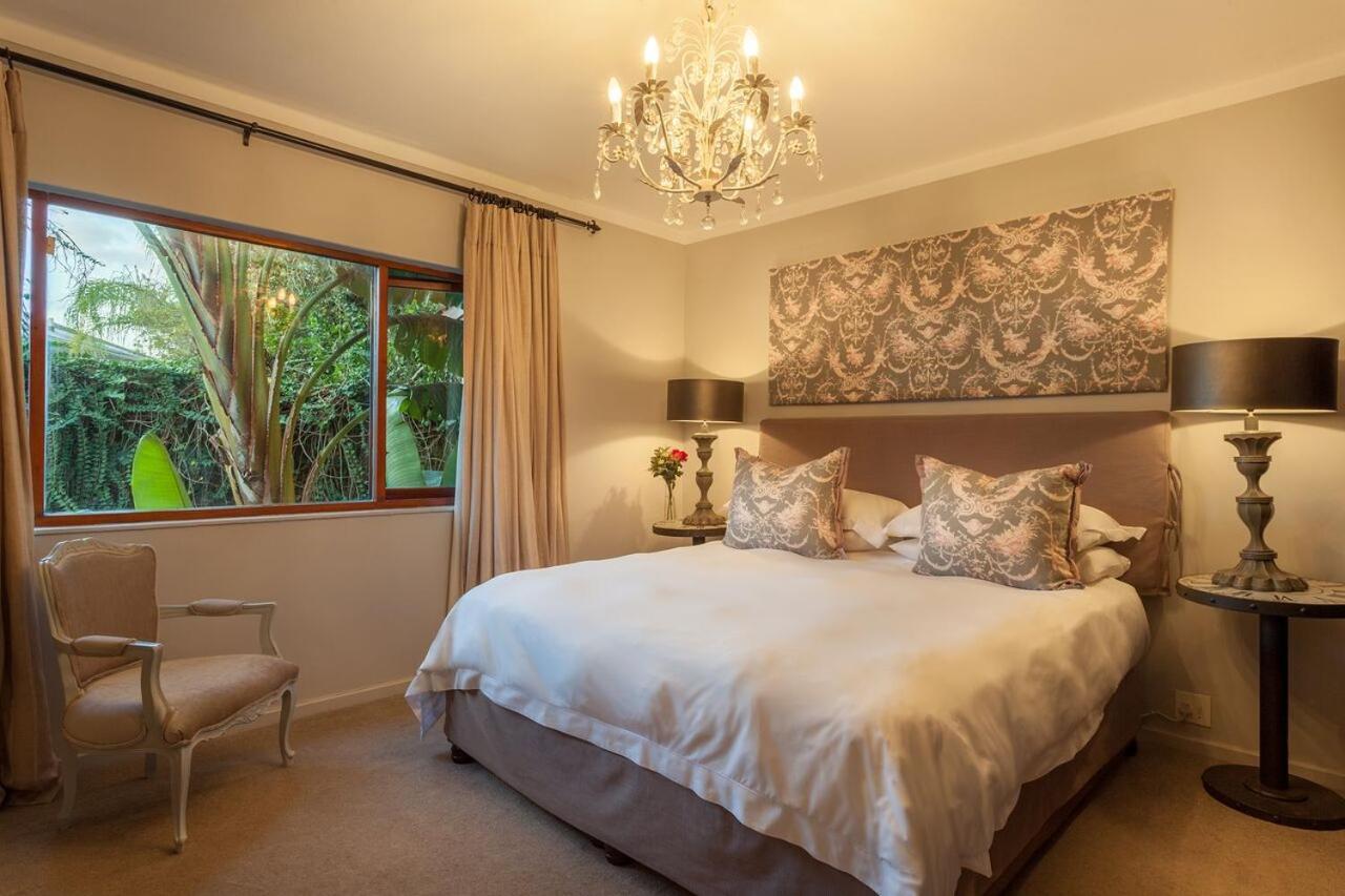 イースト・ロンドン Loerie Hide Bed & Breakfast エクステリア 写真
